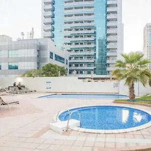 Luxury In Marina Апартаменты Дубай