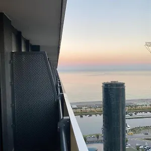 Orbi Luxury Harbour And Sea View Батуми